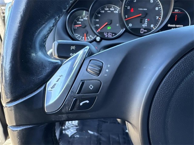 Used 2014 Porsche Cayenne image 32