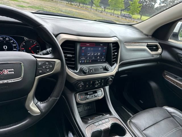 Used 2021 GMC Acadia Denali w/ Denali Ultimate Package AWD/4WD image 31