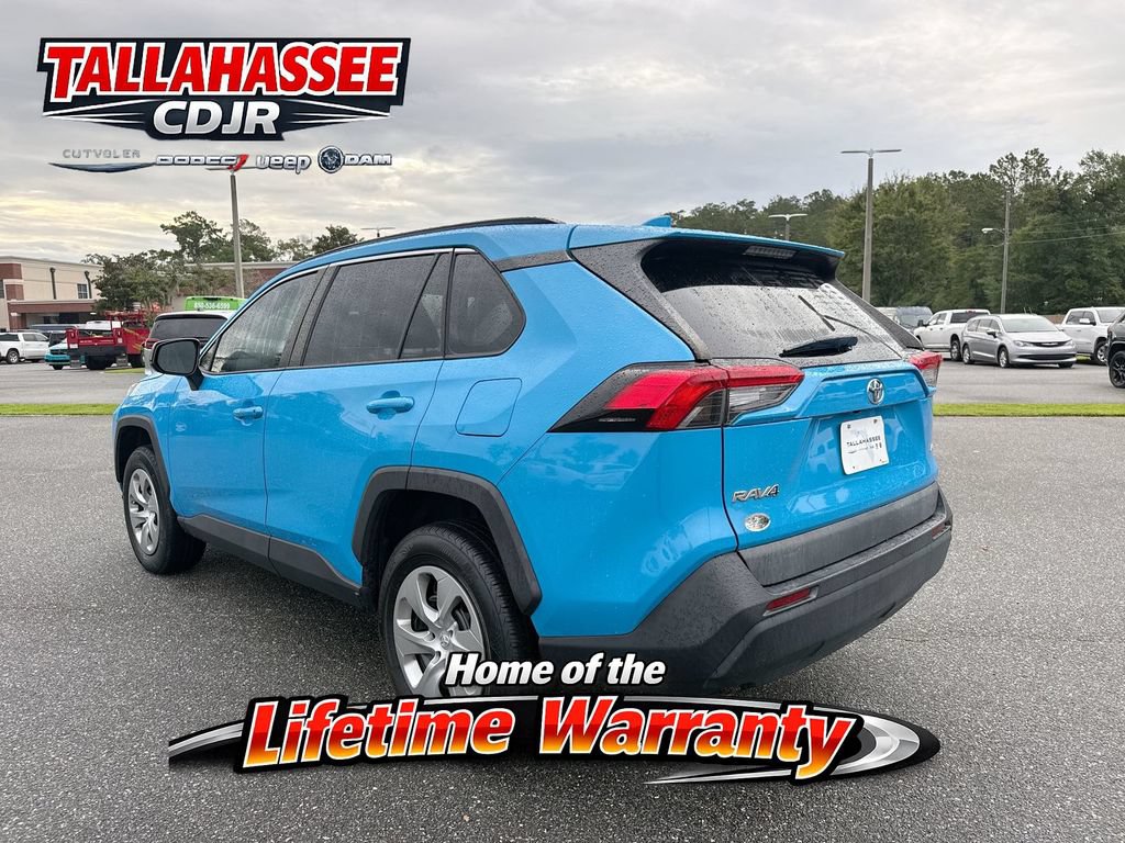 Used 2021 Toyota RAV4 LE FWD image 7