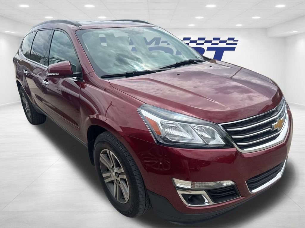 Used 2017 Chevrolet Traverse LT image 4