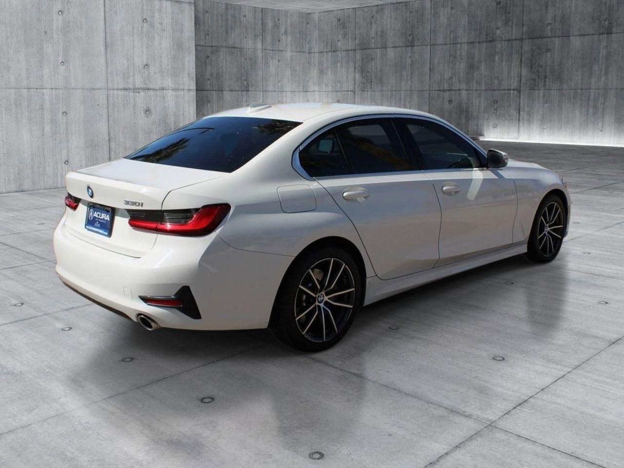 Used 2019 BMW 330i Sedan image 5