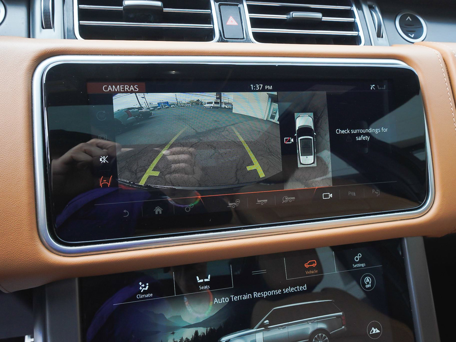 Used 2021 Land Rover Range Rover Autobiography Fifty Edition image 31