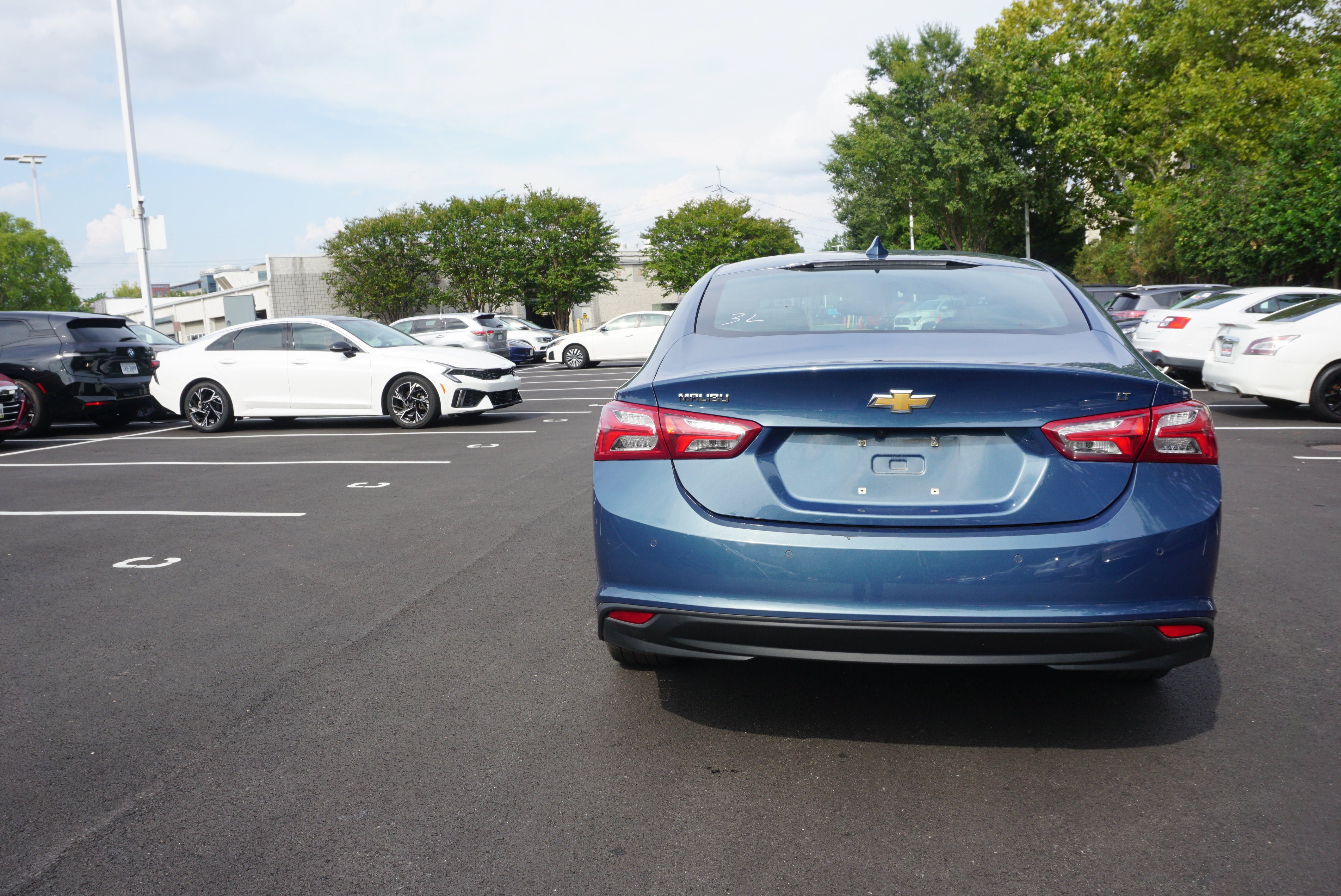 Used 2024 Chevrolet Malibu LT FWD image 4