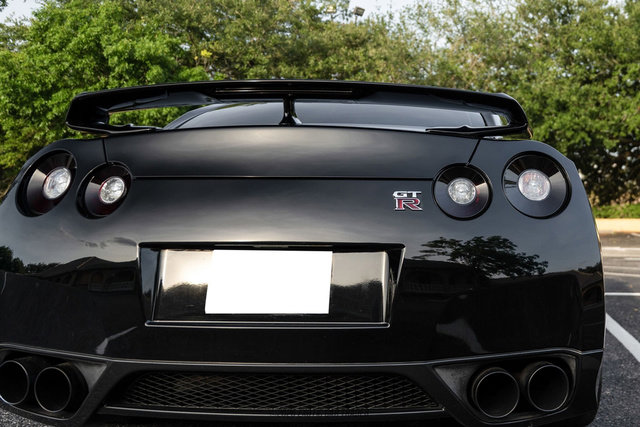 Used 2010 Nissan GT-R Premium AWD/4WD image 96