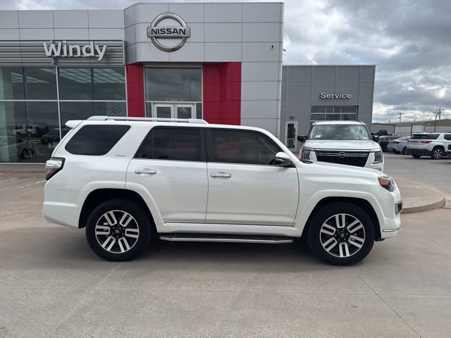 Used 2017 Toyota 4Runner Limited image 9