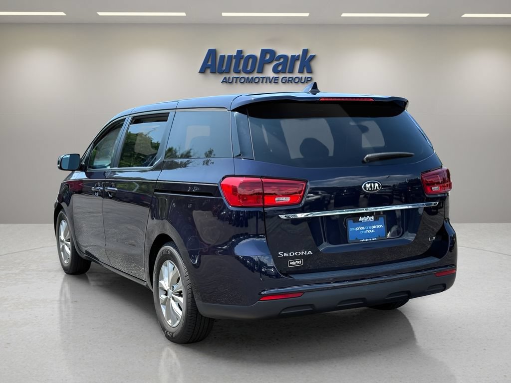 Used 2021 Kia Sedona LX FWD image 5