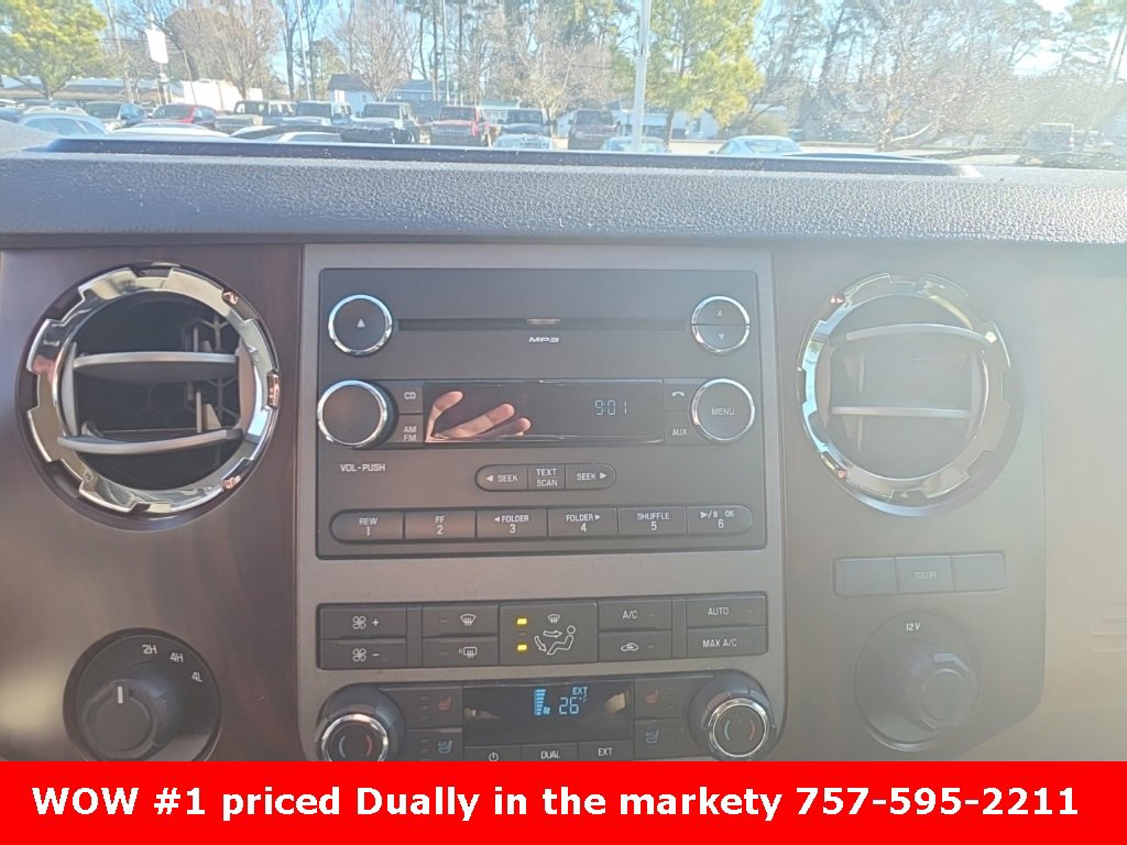 Used 2011 Ford F350 Lariat w/ Lariat Interior Pkg image 16