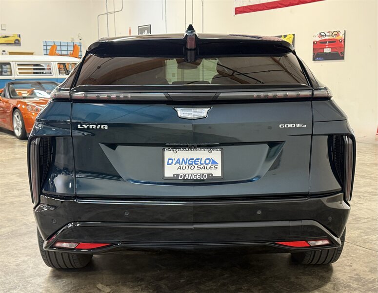Used 2024 Cadillac Lyriq Sport AWD/4WD image 8