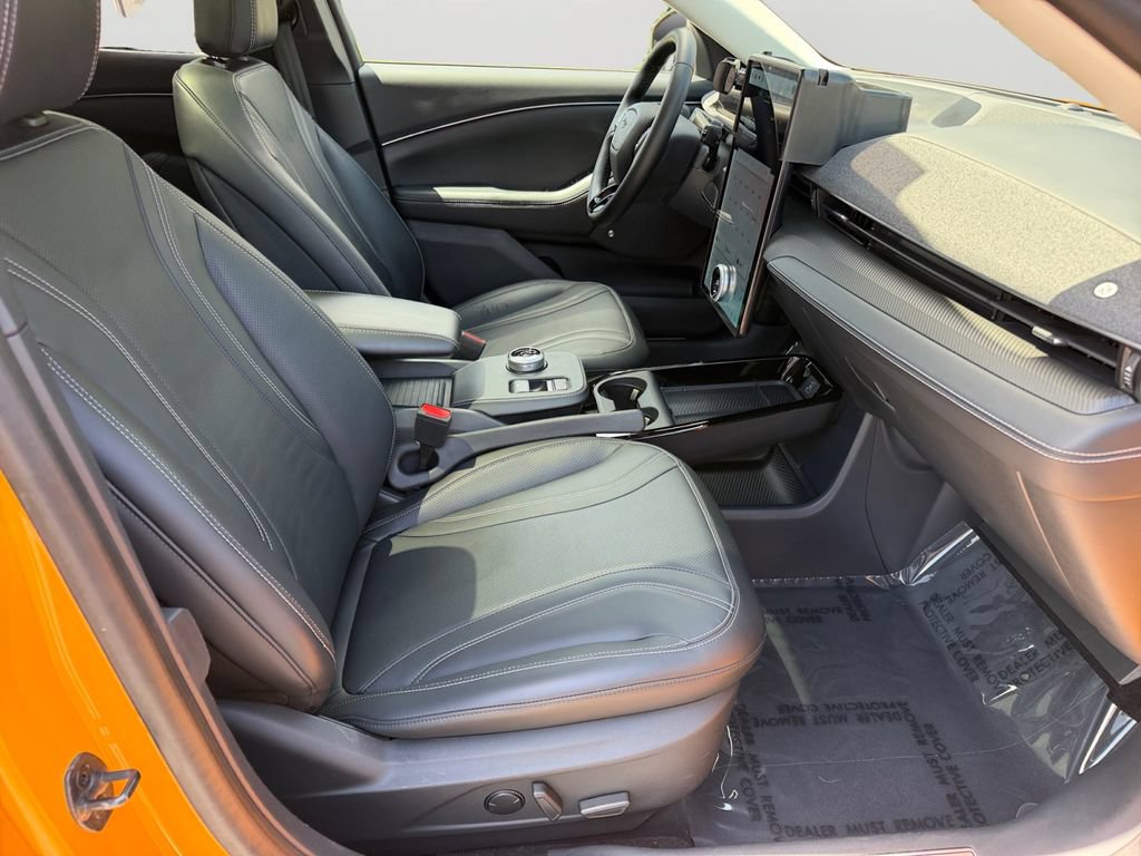 Used 2022 Ford Mustang Mach-E Premium RWD image 8