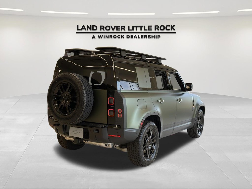 New 2026 Land Rover Defender 110 S AWD/4WD image 2