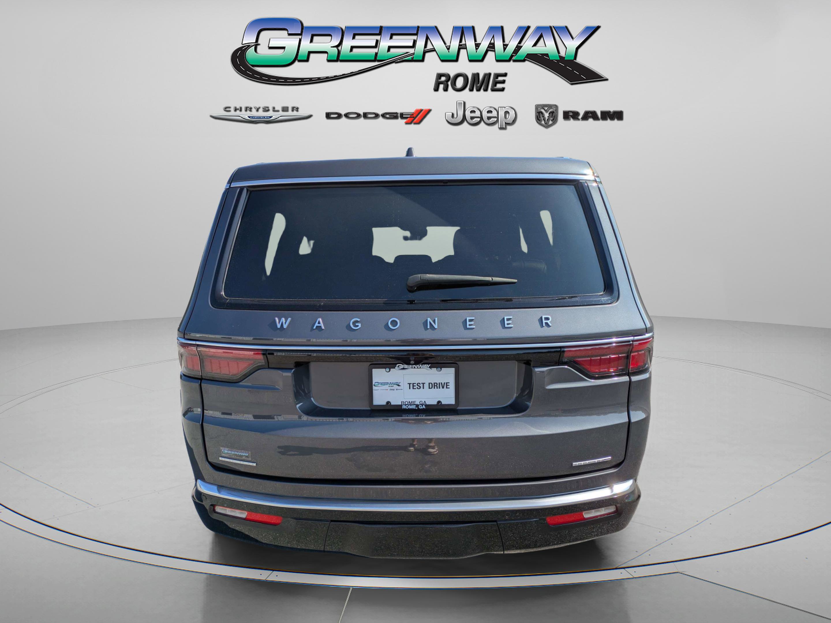 Used 2022 Jeep Wagoneer Series III w/ Rear Seat Video Group 1 AWD/4WD image 5