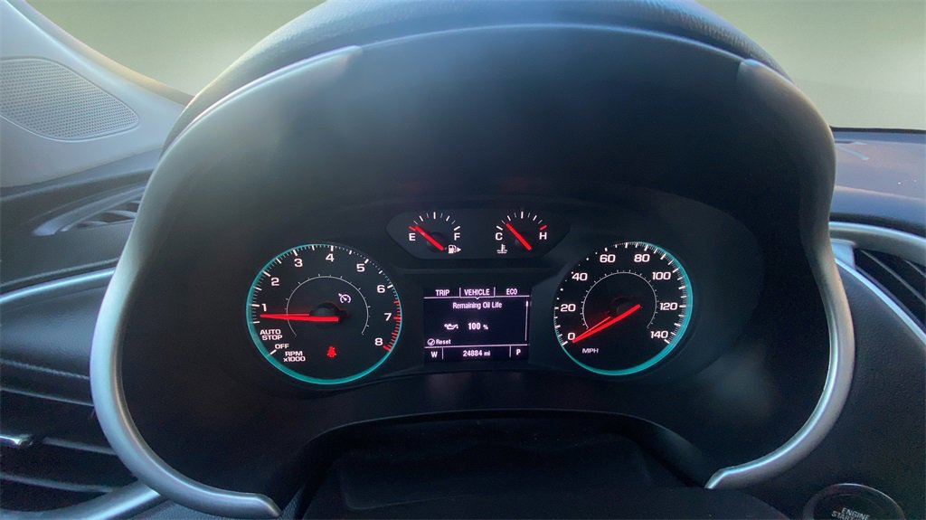 Used 2022 Chevrolet Malibu LT w/ Leather Package image 14