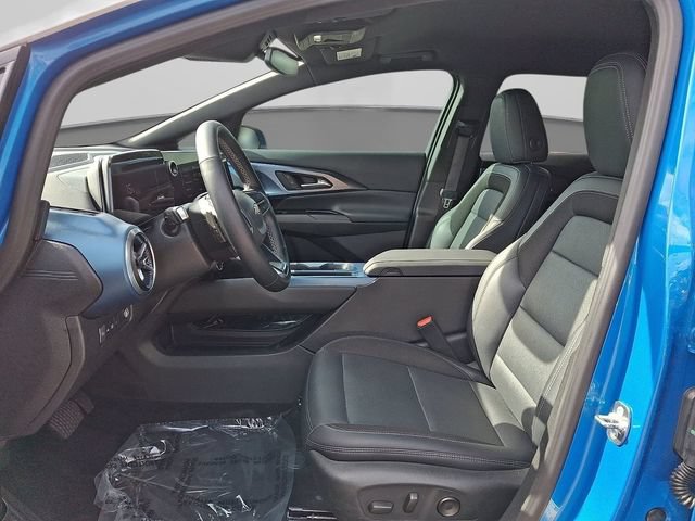 Used 2024 Chevrolet Equinox EV LT FWD image 13