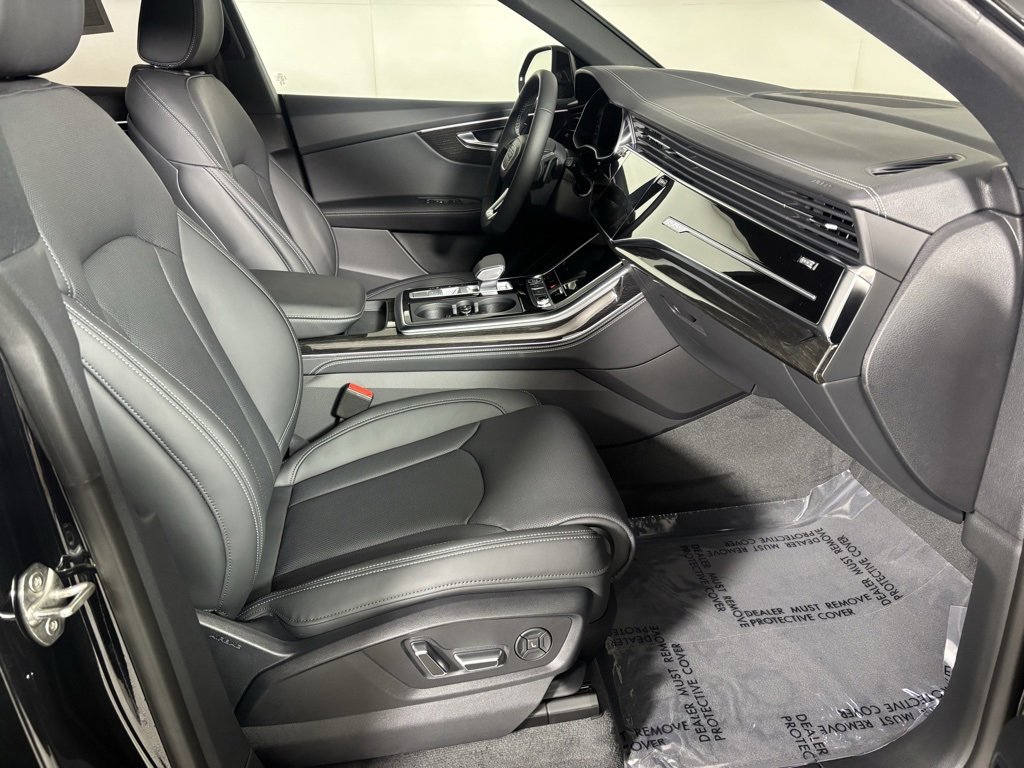 New 2026 Audi Q8 Prestige image 12