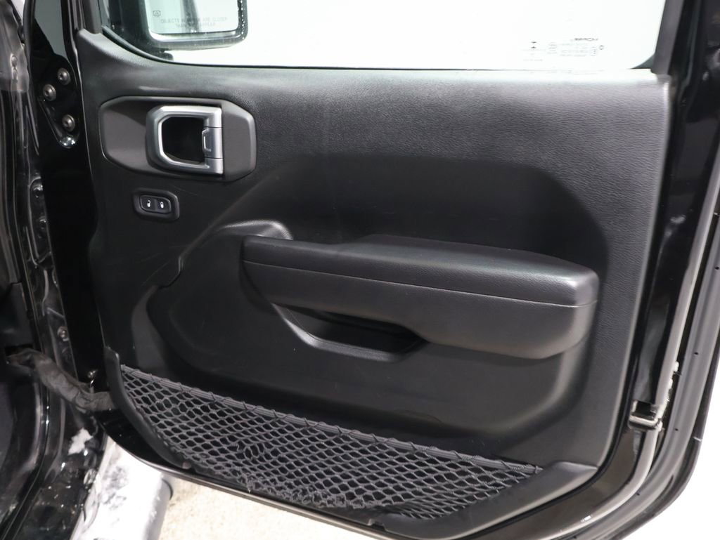 Used 2020 Jeep Wrangler Unlimited Sport S image 23
