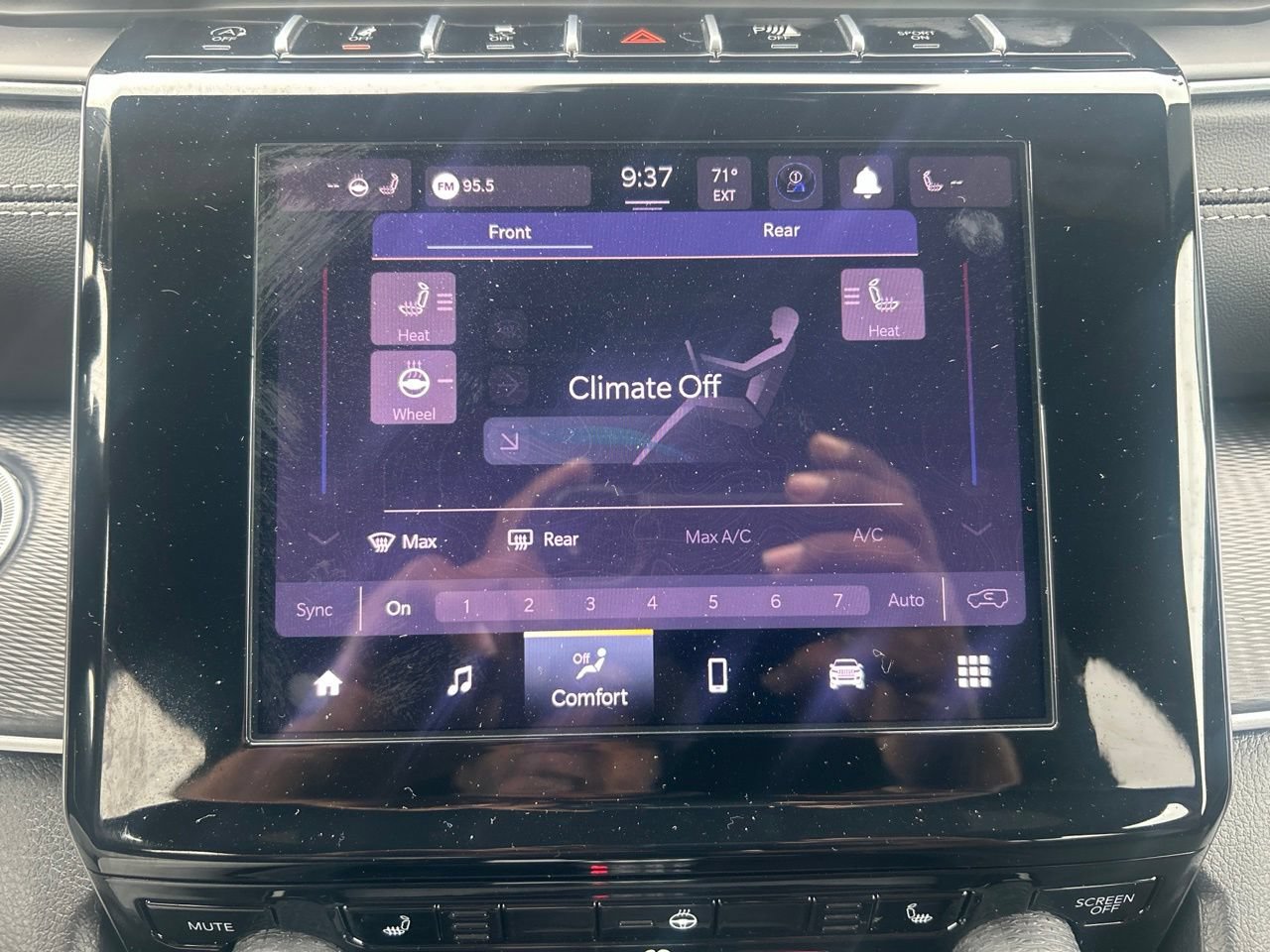 Used 2025 Jeep Grand Cherokee L Altitude AWD/4WD image 20