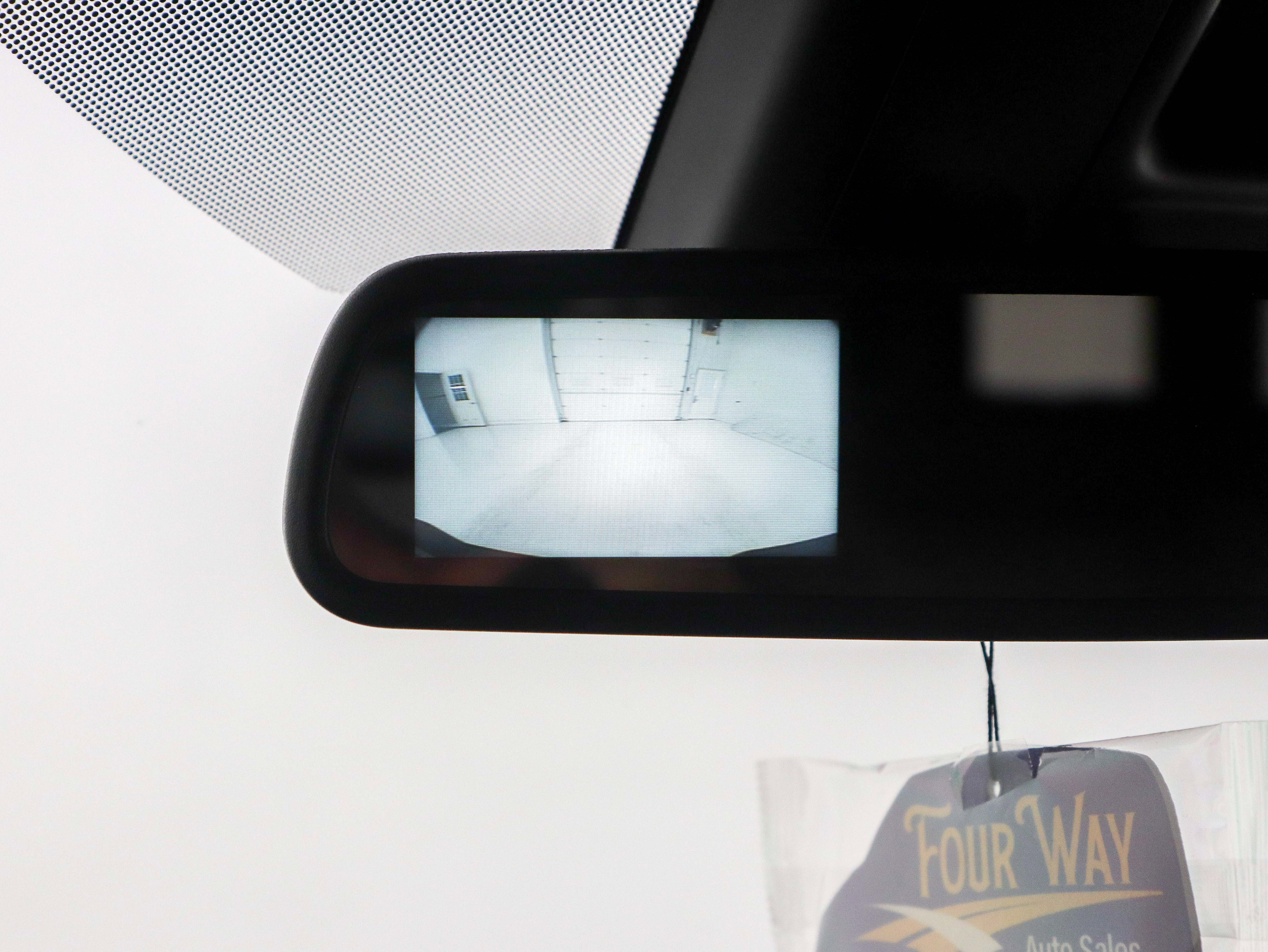 Used 2019 Chevrolet Express 2500 LT w/ LT Preferred Equipment Group image 21