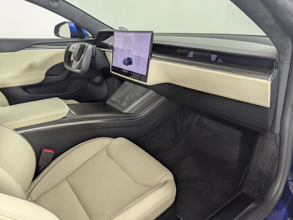 Used 2021 Tesla Model S Plaid image 34