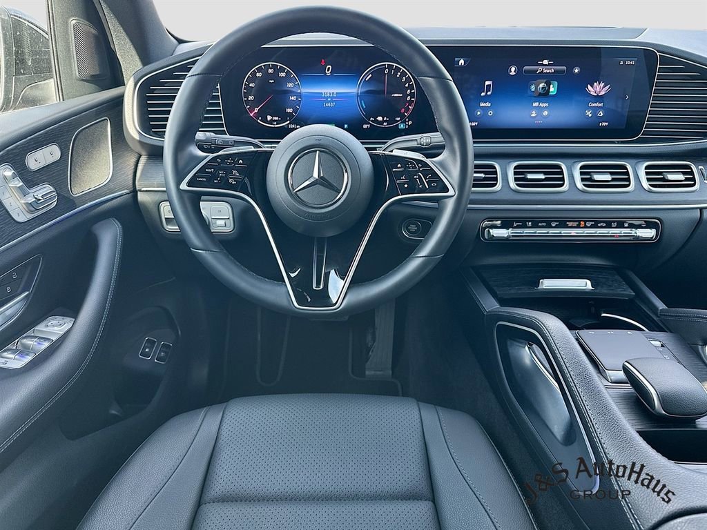 Used 2025 Mercedes-Benz GLE 450e 4MATIC image 29