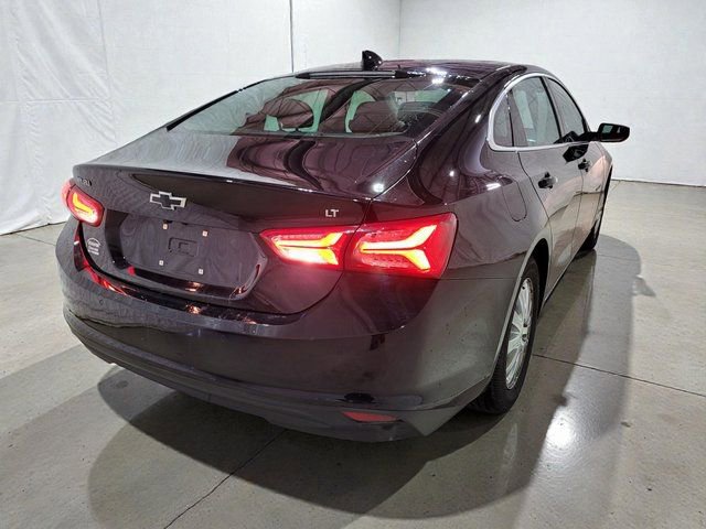 Used 2021 Chevrolet Malibu LT image 24