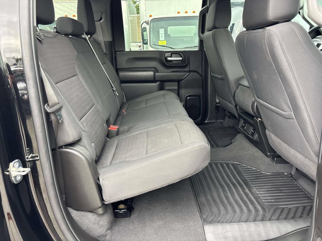 Used 2024 Chevrolet Silverado 2500 Custom w/ Custom Value Package AWD/4WD image 18