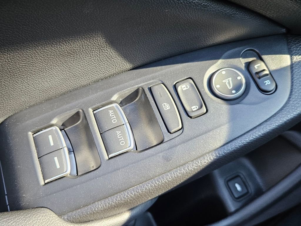 Used 2020 Honda Accord LX image 29