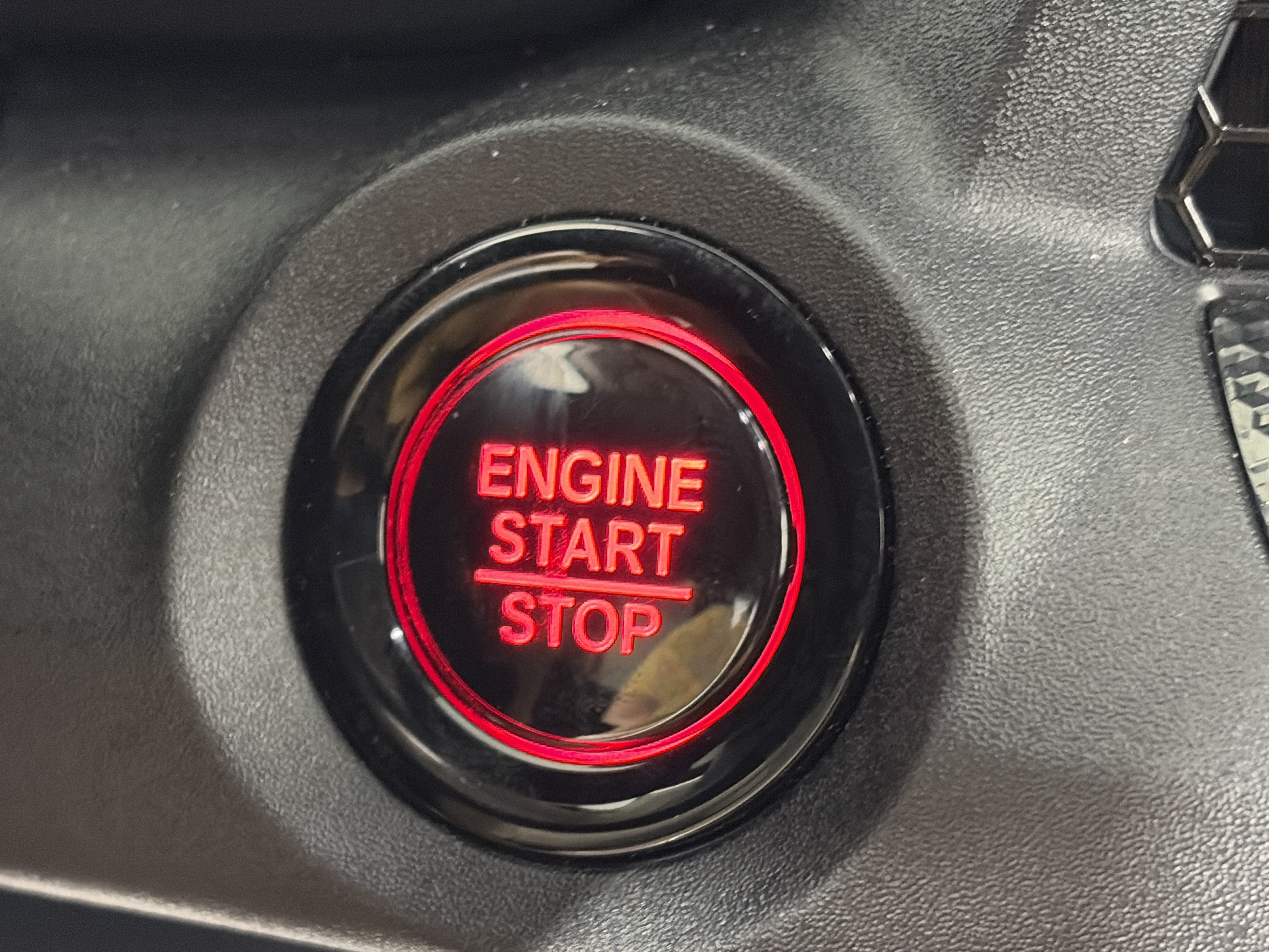 Used 2025 Honda CR-V LX image 24