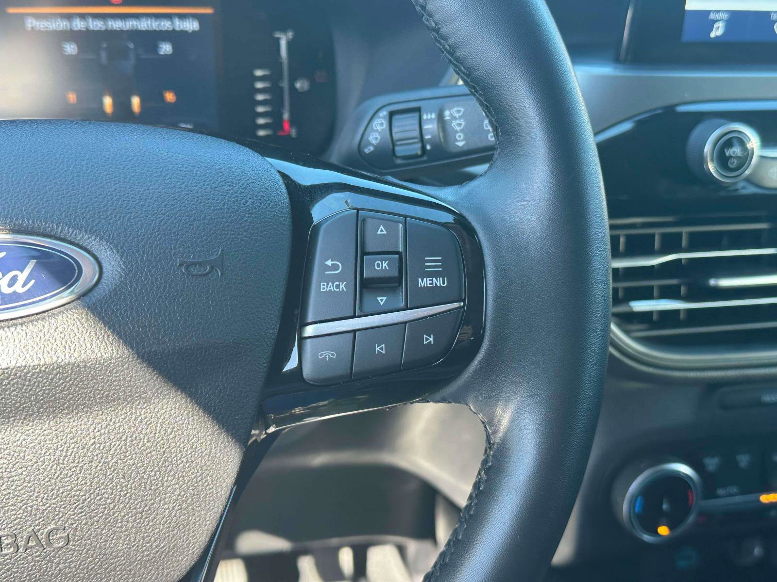 Certified 2023 Ford Escape Active image 22