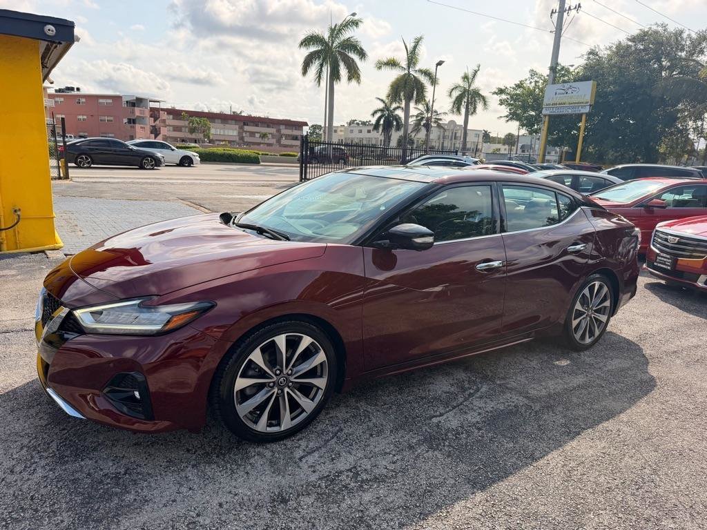 Used 2019 Nissan Maxima Platinum w/ Sport Mat Group FWD image 2