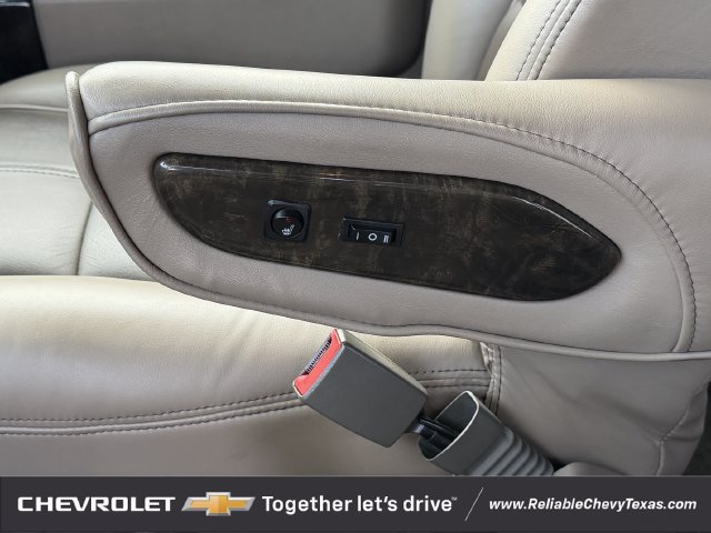 Used 2018 Chevrolet Express 2500 Extended w/ Enhanced Convenience Package RWD image 35