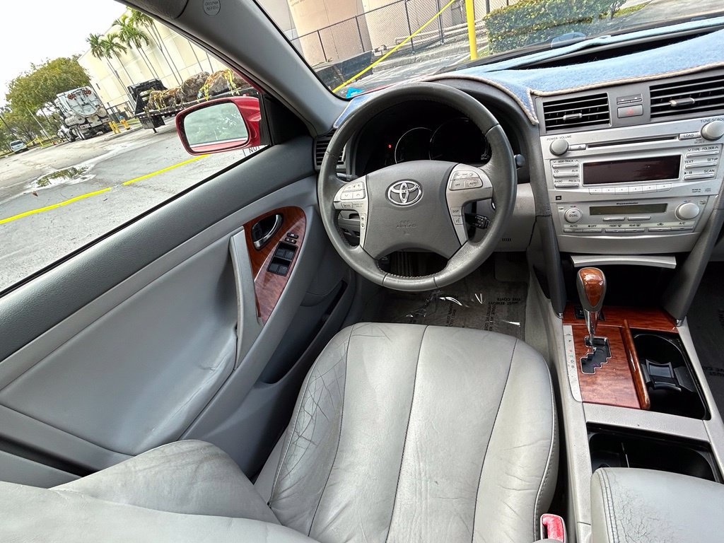 Used 2010 Toyota Camry Hybrid FWD image 9