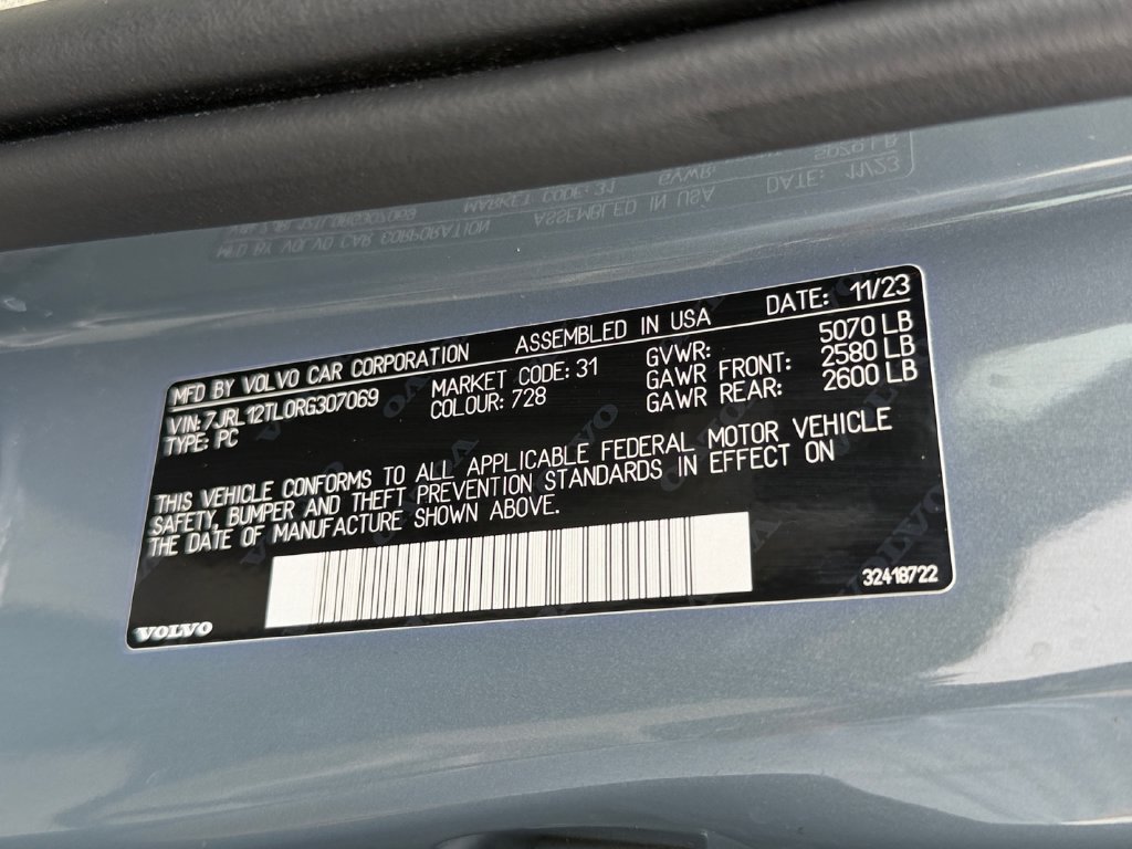 Certified 2024 Volvo S60 B5 Plus w/ Climate Package AWD/4WD image 30