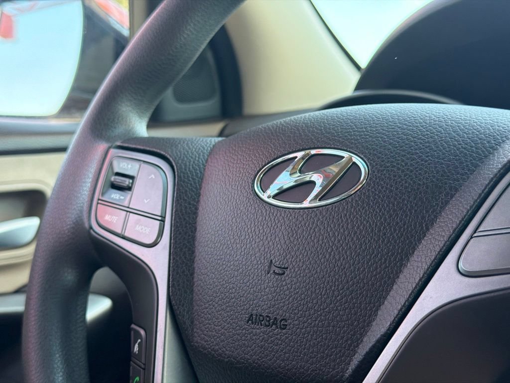 Used 2017 Hyundai Santa Fe Sport AWD/4WD image 27