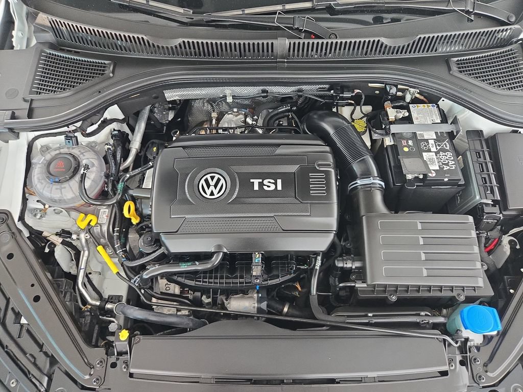 Used 2025 Volkswagen Jetta GLI Autobahn FWD image 34