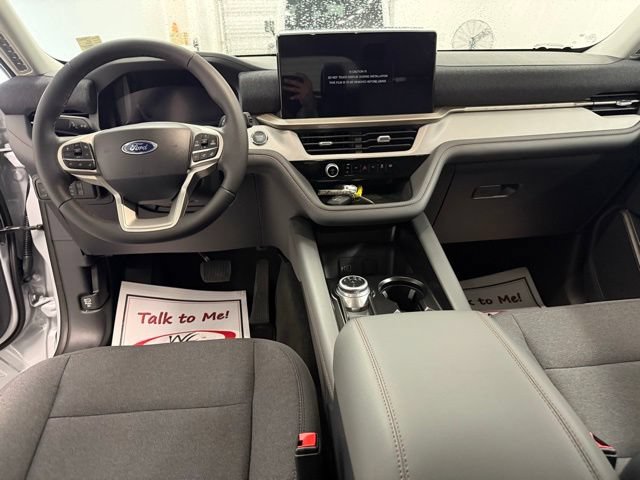 New 2026 Ford Explorer Active RWD image 14