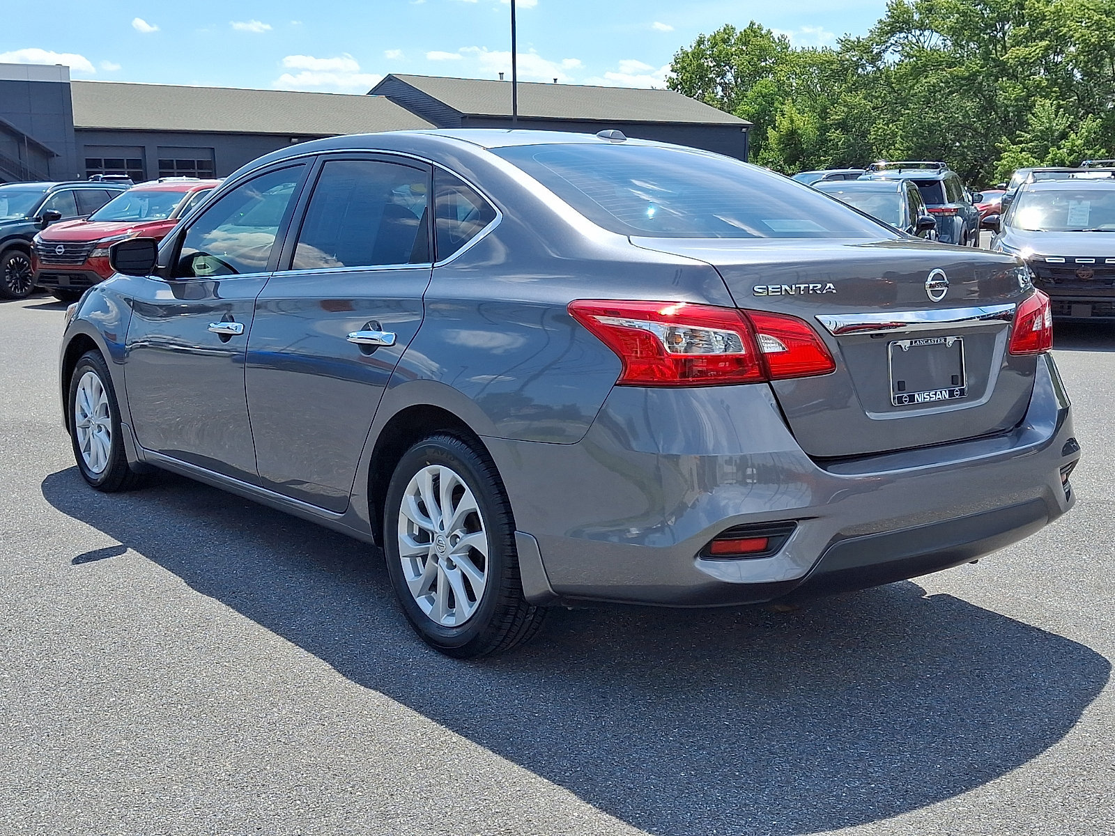 Used 2019 Nissan Sentra SV FWD image 5