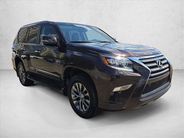 Used 2018 Lexus GX 460 AWD/4WD image 3