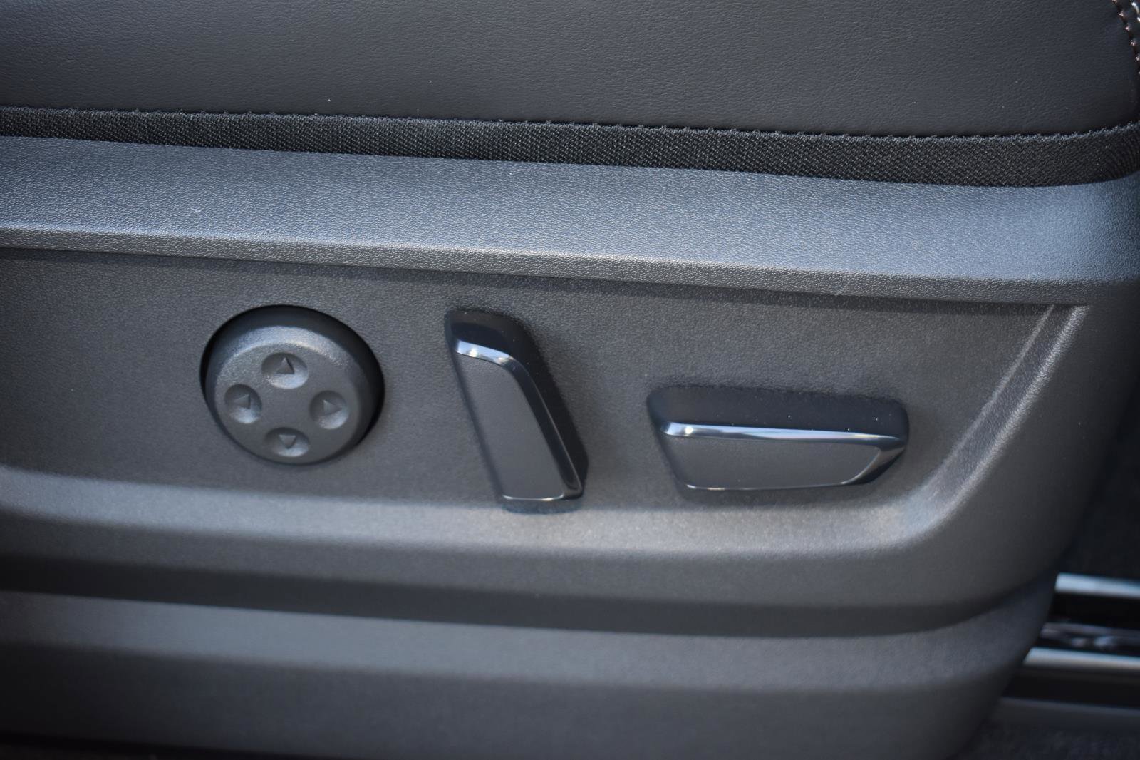 New 2026 Nissan Armada Platinum image 60