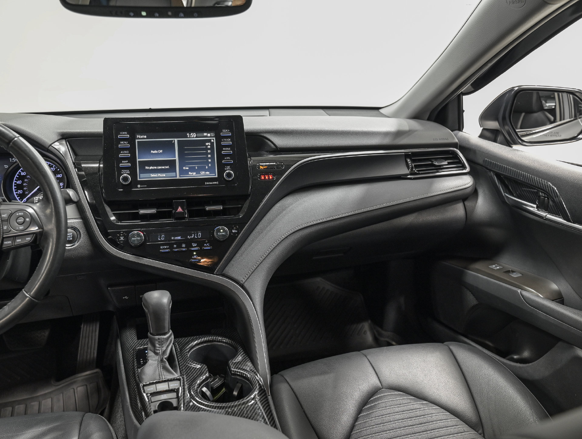 Used 2023 Toyota Camry SE w/ Convenience Package AWD/4WD image 29