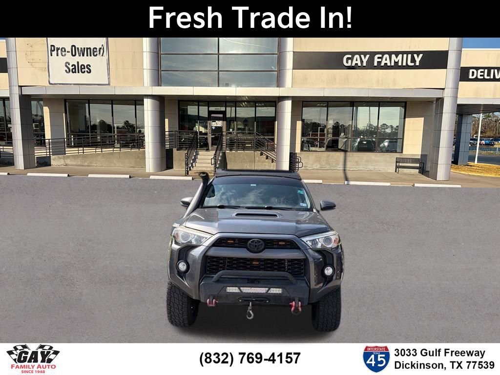 Used 2019 Toyota 4Runner TRD Off-Road Premium AWD/4WD image 2