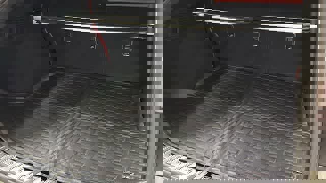 Used 2025 Genesis GV70 3.5T Sport w/ Sport Prestige Package AWD/4WD image 32