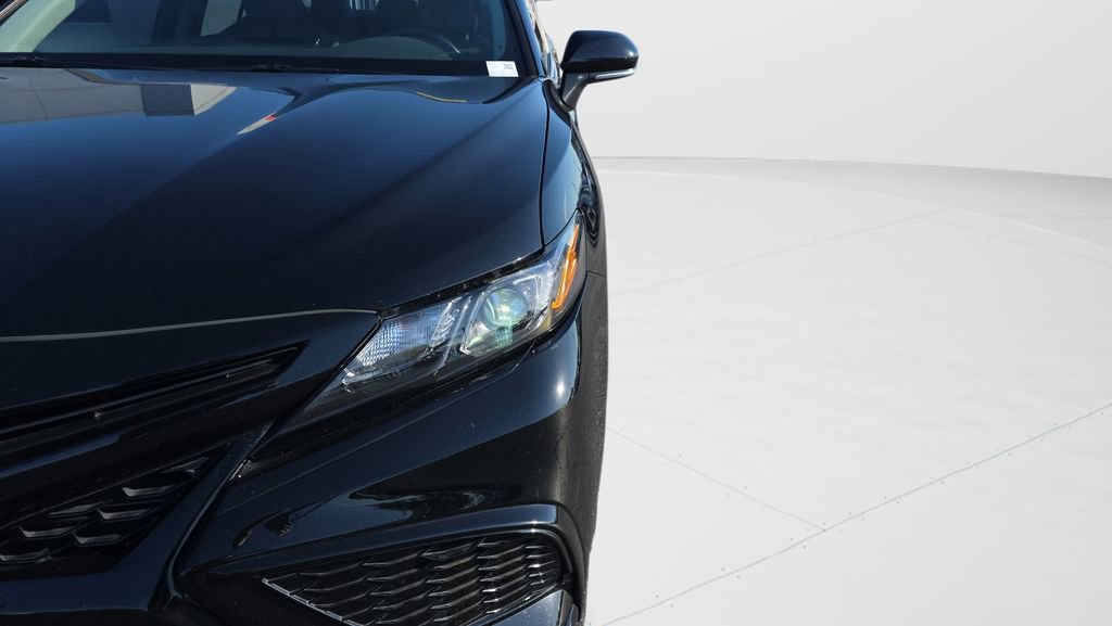 Used 2023 Toyota Camry SE w/ Convenience Package FWD image 24