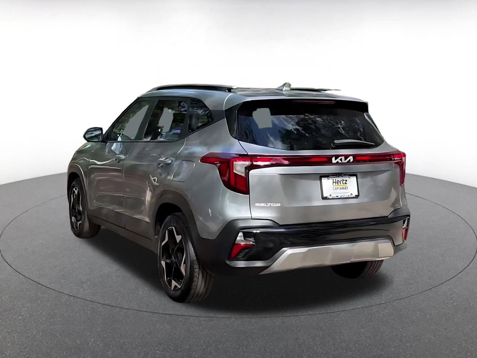 Used 2025 Kia Seltos S image 11
