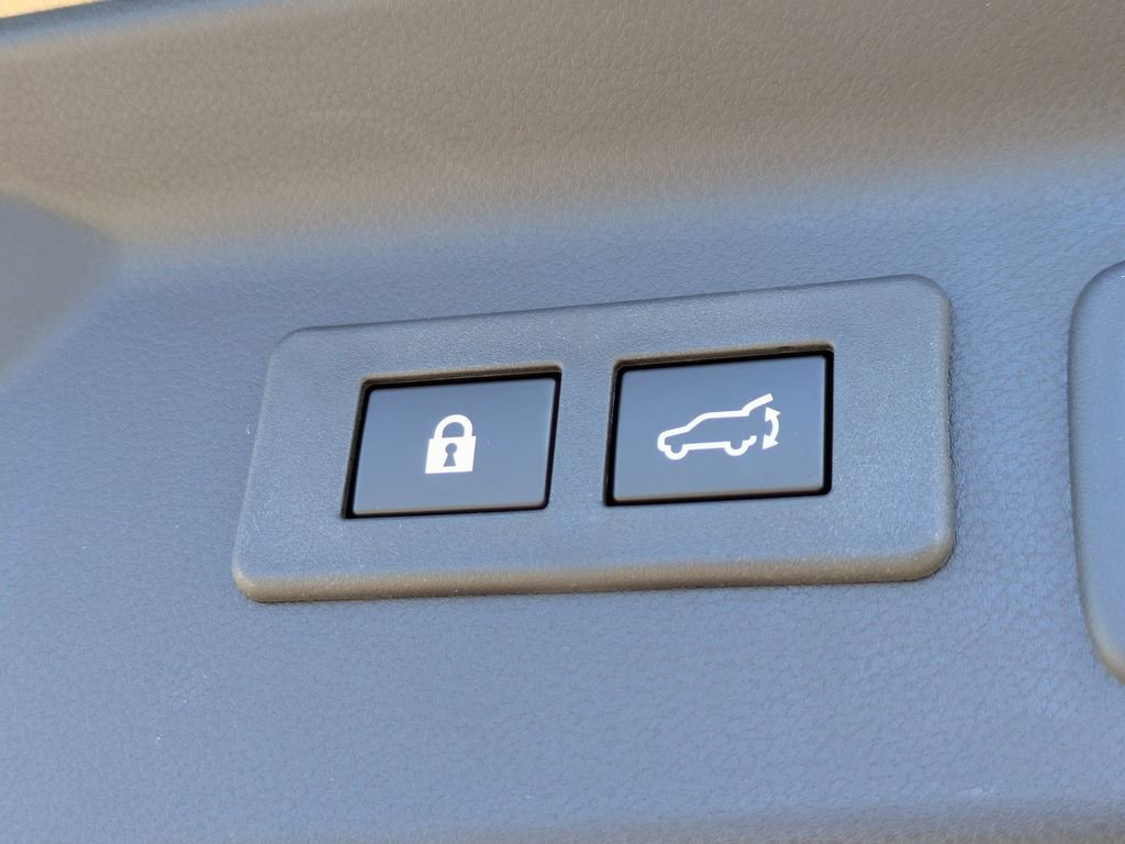 Used 2026 Subaru Forester Touring image 13