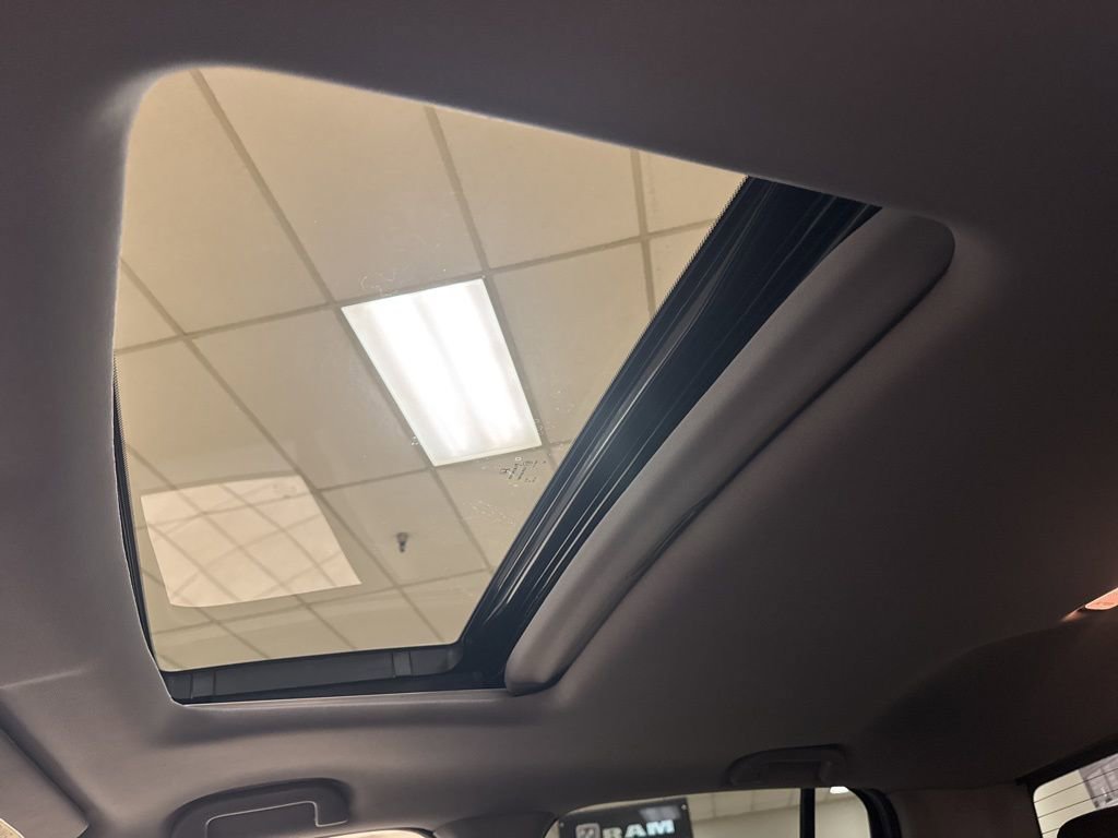 Used 2023 Honda Ridgeline RTL-E image 16