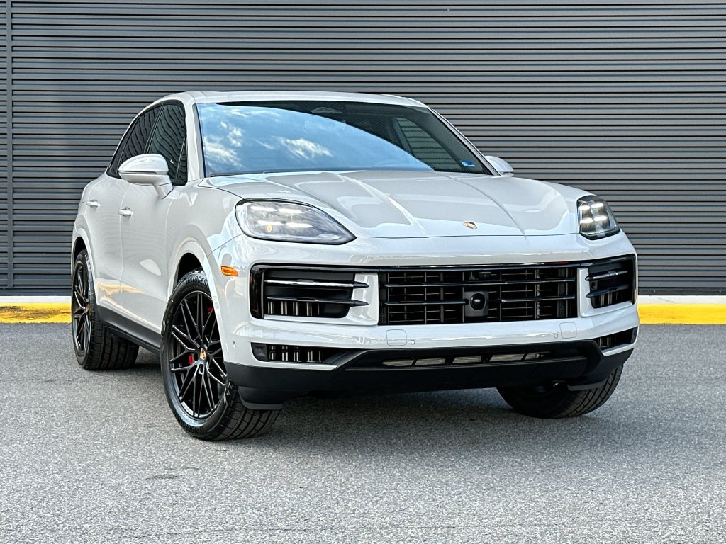 New 2027 Porsche Cayenne S AWD/4WD image 7