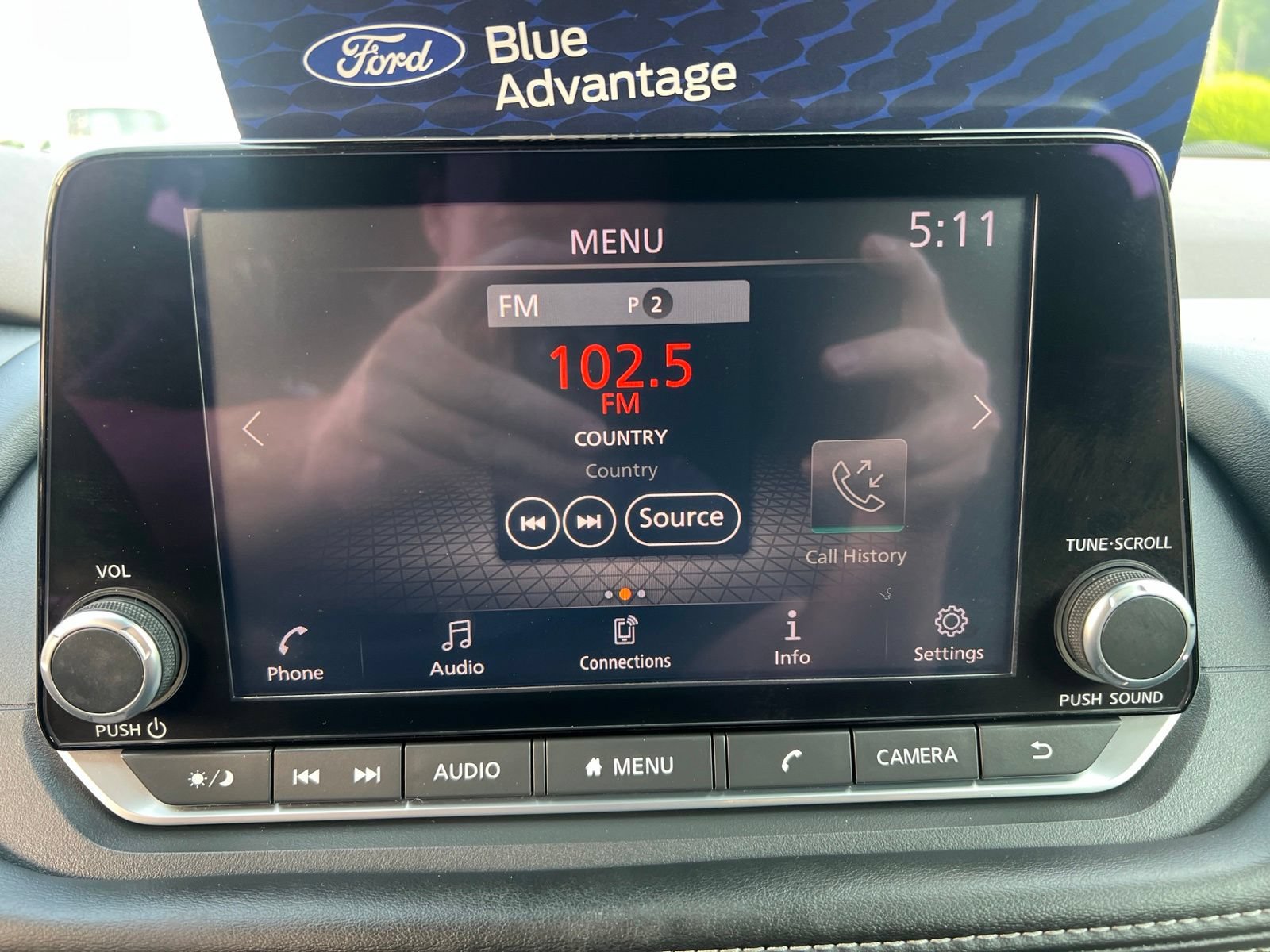 Used 2021 Nissan Rogue S AWD/4WD image 32