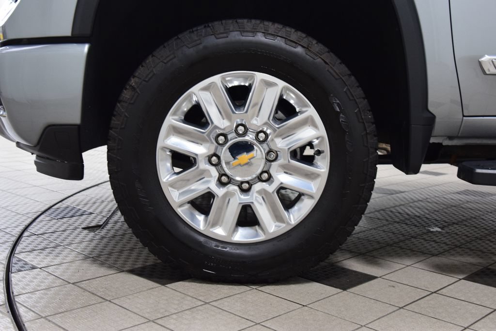 Used 2025 Chevrolet Silverado 2500 High Country w/ Z71 Off-Road Package AWD/4WD image 30