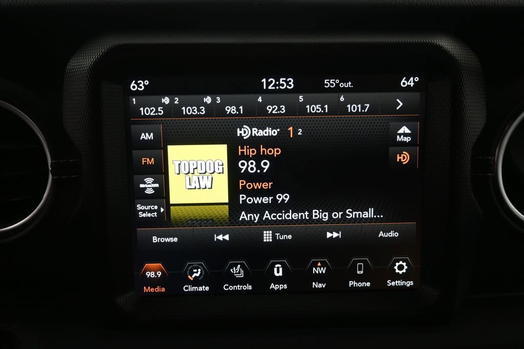 Used 2023 Jeep Wrangler Unlimited Sahara w/ Cold Weather Group AWD/4WD image 11