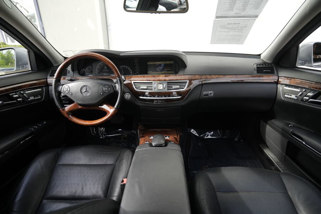 Used 2011 Mercedes-Benz S 550 4MATIC image 40